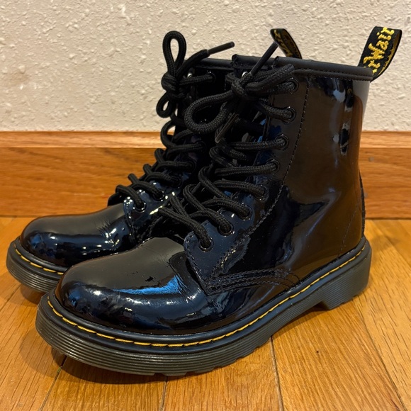 Dr. Martens Shiny Black Kids Boots